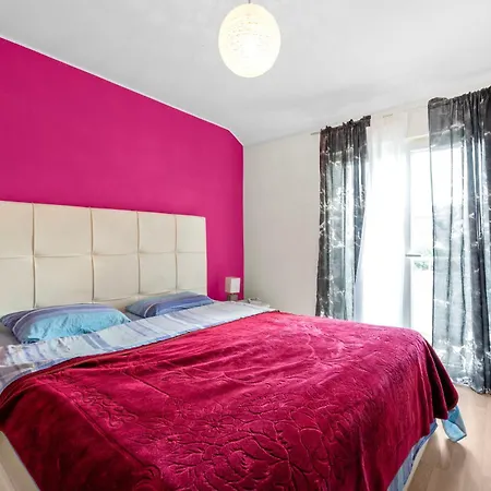 Desiree - Sibenik Apartment