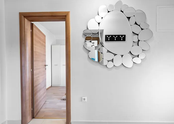 Desiree - Sibenik ビリセ