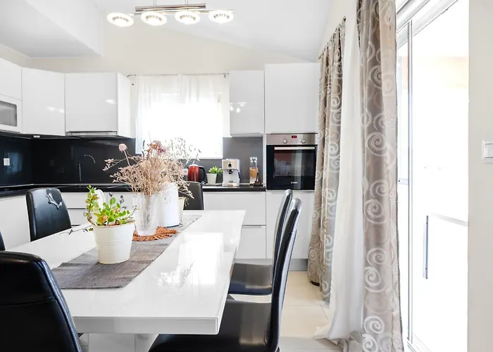 公寓 Desiree - Sibenik 比利切