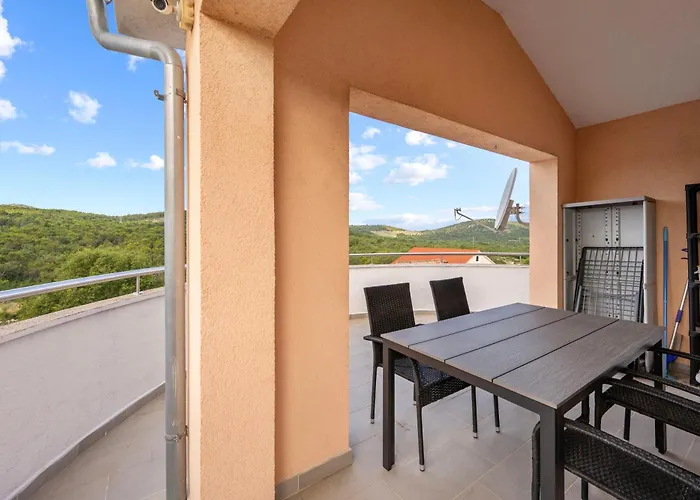 公寓 Desiree - Sibenik *